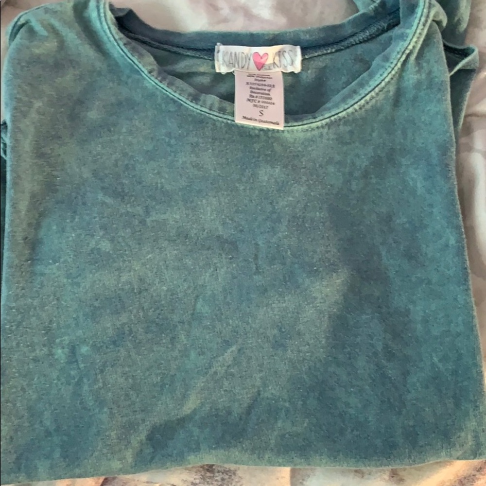 Crop top shirt